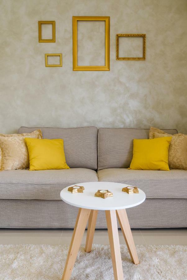 Villa Apartments Aa 1 Trogir Extérieur photo